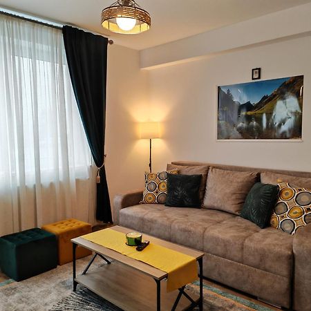 Cozy Apartment In Rasnov 外观 照片